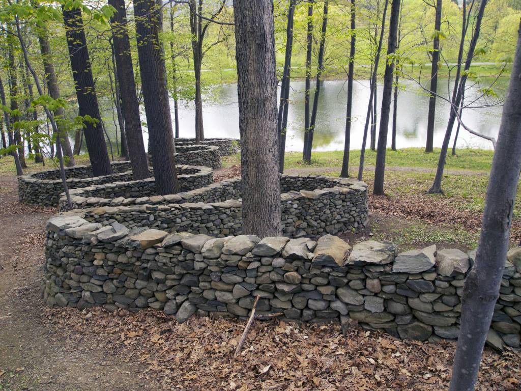 Andy Goldsworthy, Storm King Wall, NY - Photo by Tim Giller